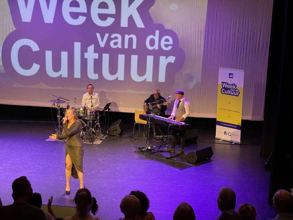 img-8337 img-8337 - custom.image_of_total_images